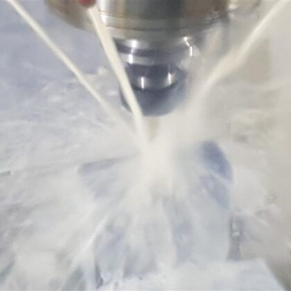 Machining in Switzerland on CNC milling machine